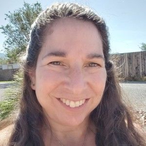 Meet your Posher, Rosie-tina